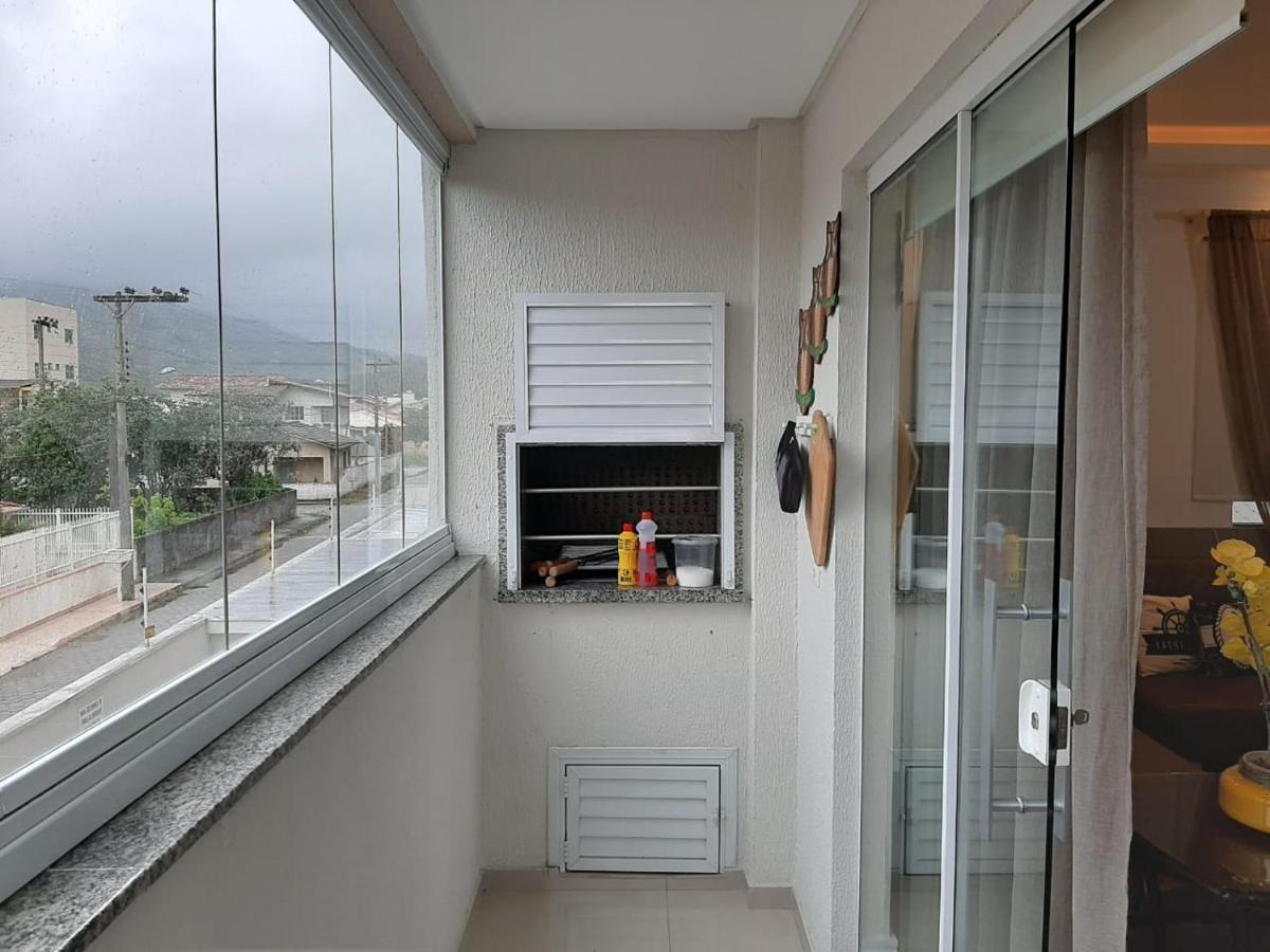 פורטו בלו Lindo Apartamento 3 Dorm A 100M Da Praia De Pereque מראה חיצוני תמונה