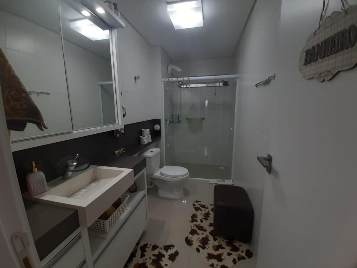 פורטו בלו Lindo Apartamento 3 Dorm A 100M Da Praia De Pereque מראה חיצוני תמונה